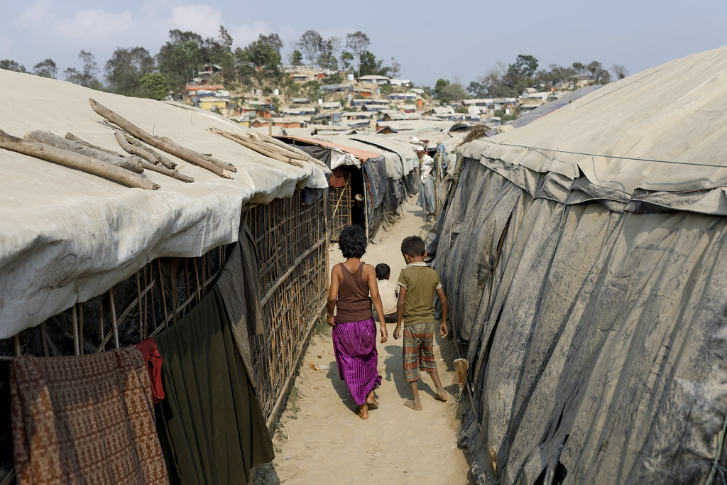 Norm Clusters and the Challenge of Atrocity Prevention: The European Union and the case of Myanmar
